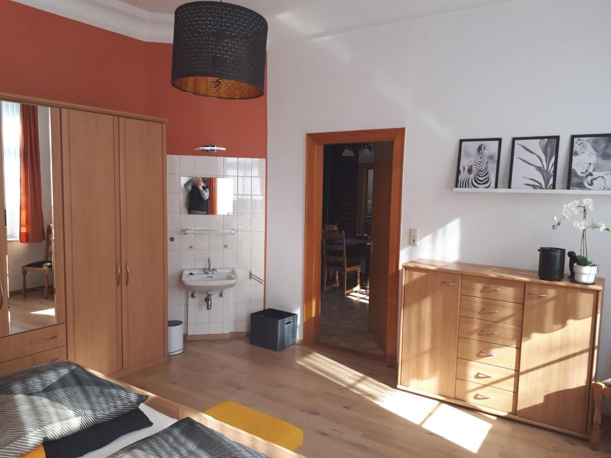Ferienwohnung Auf Einem Gutshof Nordenham Exterior photo